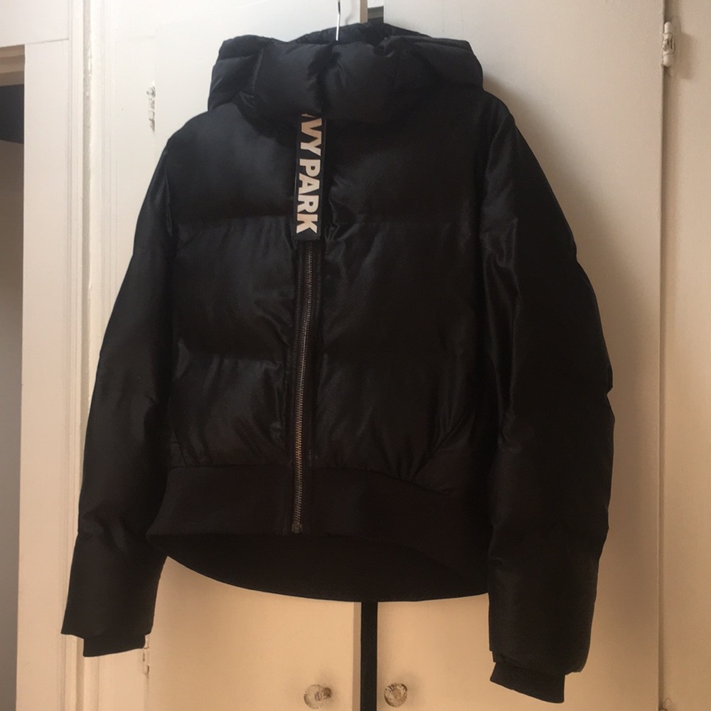 Ivy Park Cropped Puffer Coat